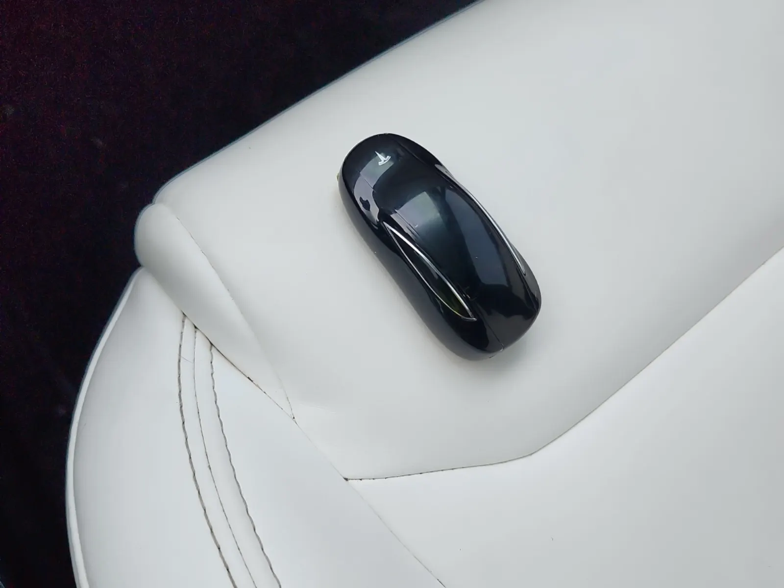 Keys/Fobs/Manual Photo