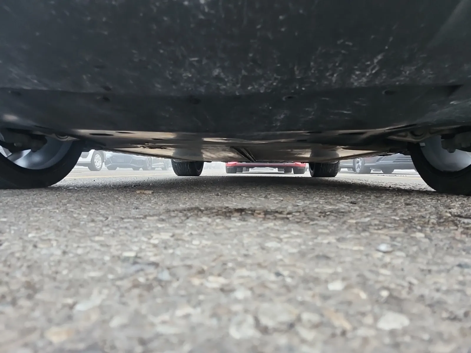 Undercarriage - Front Photo