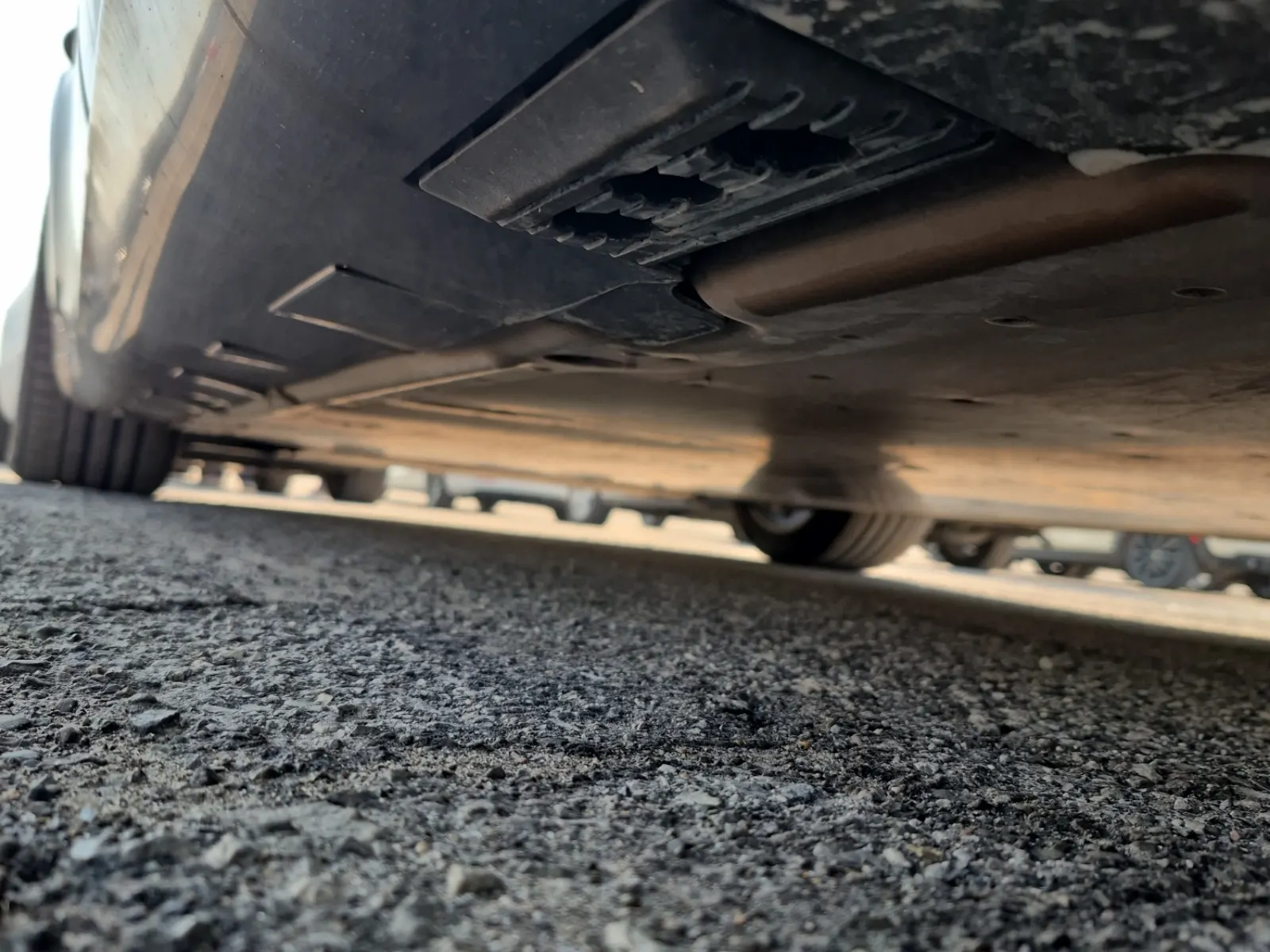 Undercarriage - Driver Photo