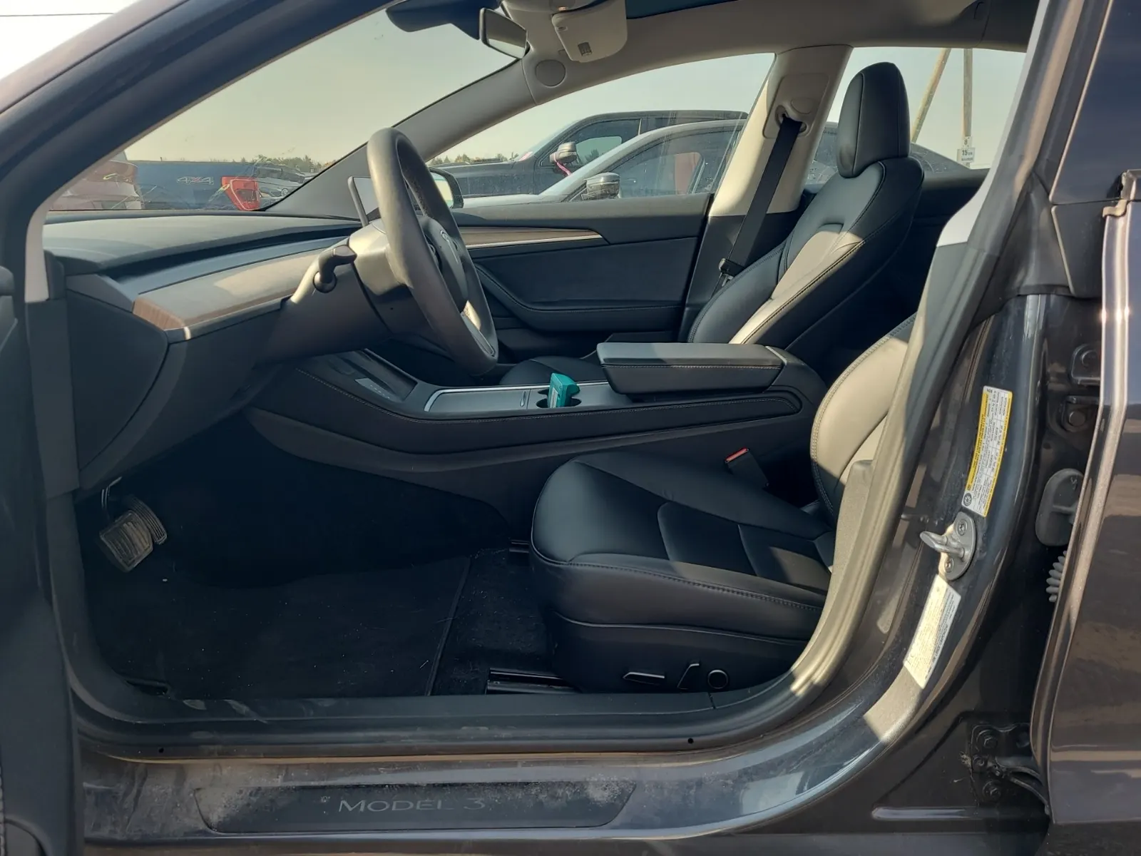 Front Interior Photo