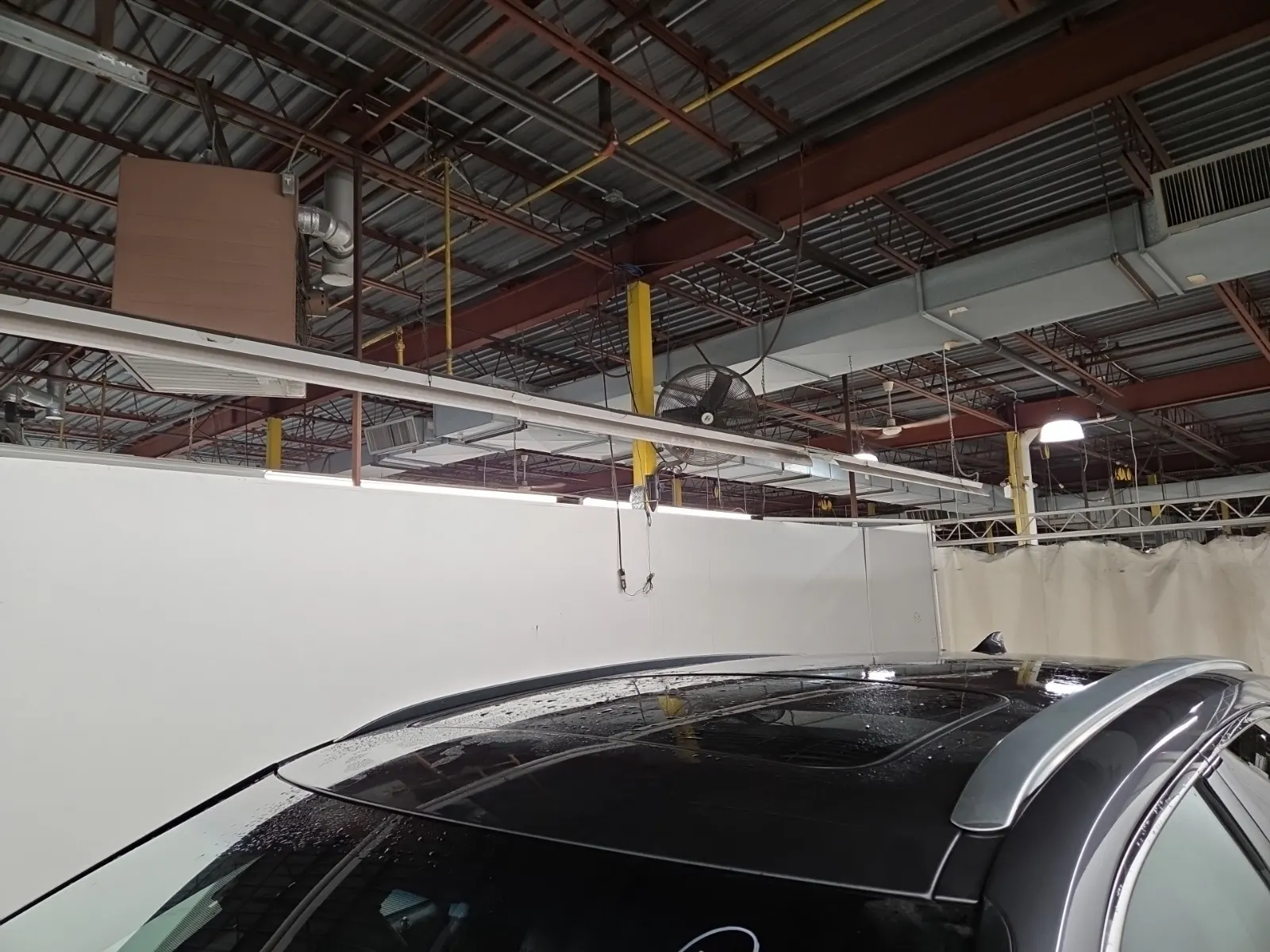 Exterior Roof Photo