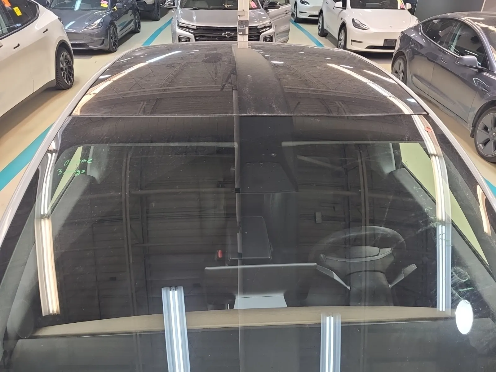 Exterior Roof Photo