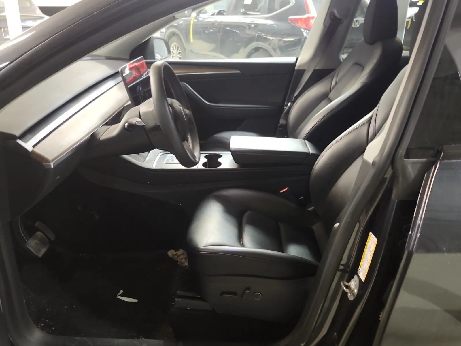 Front Interior Photo