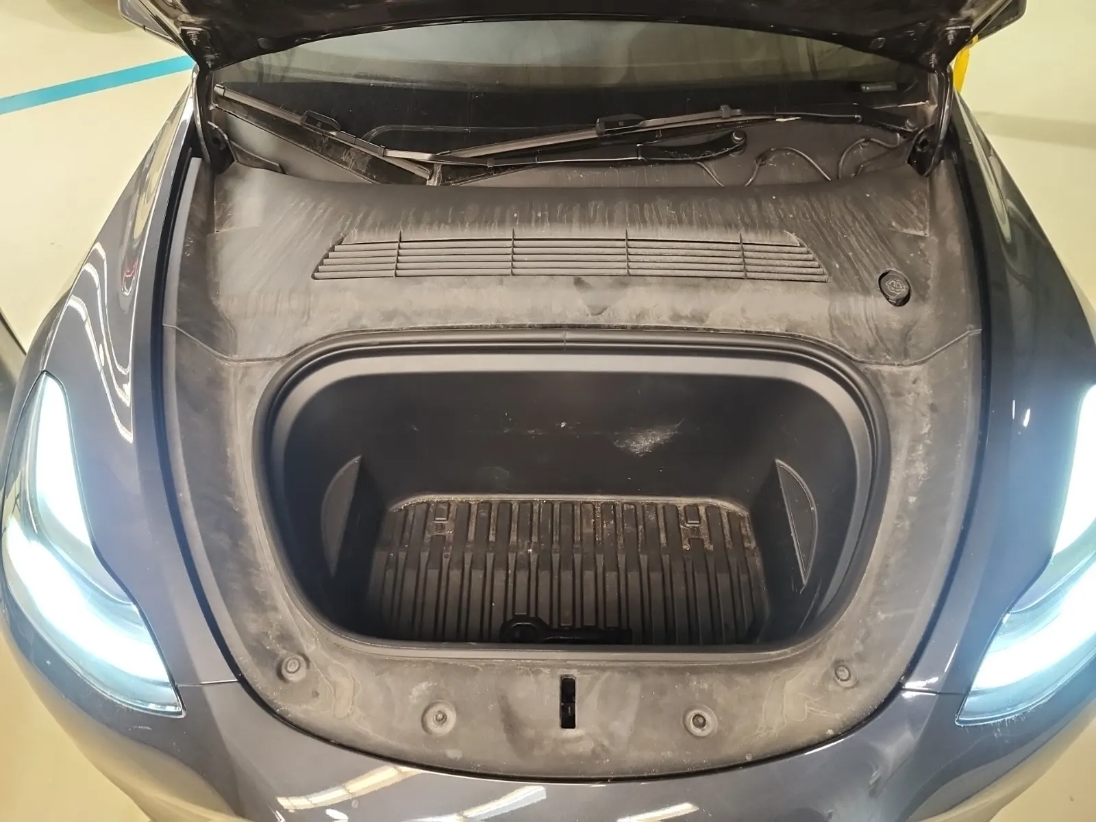 Engine Photo