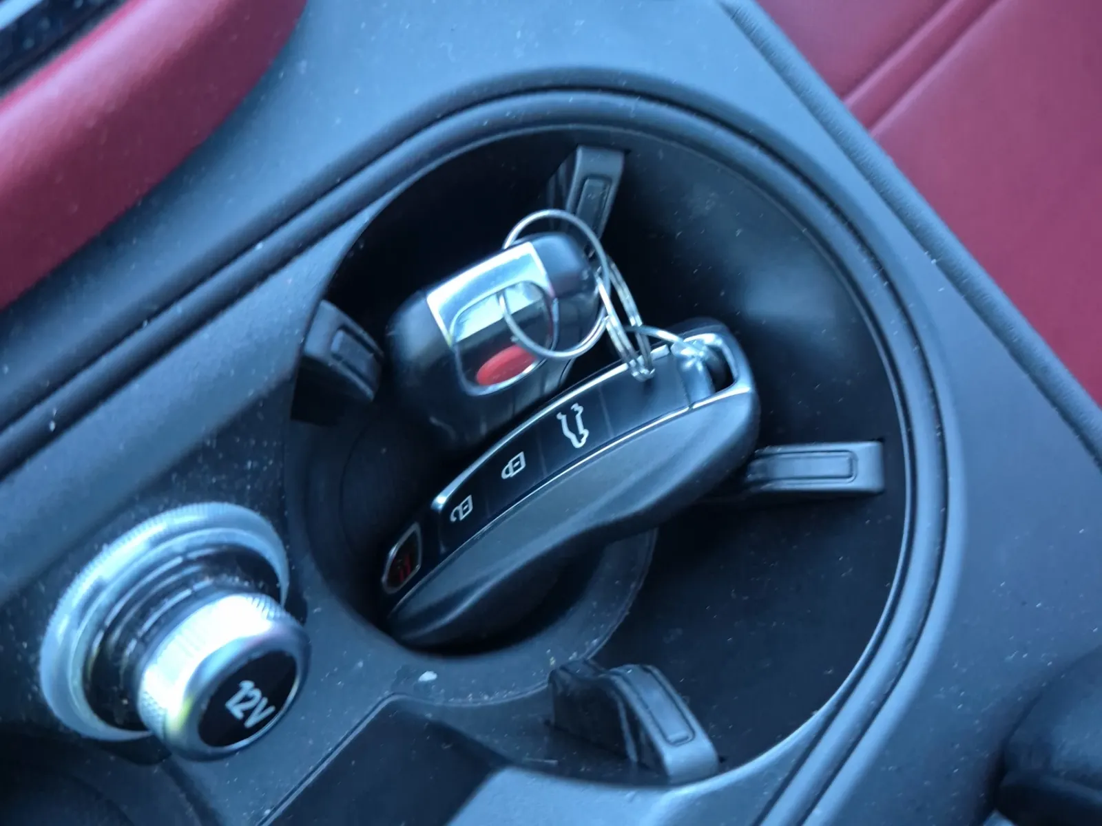 Keys/Fobs/Manual Photo