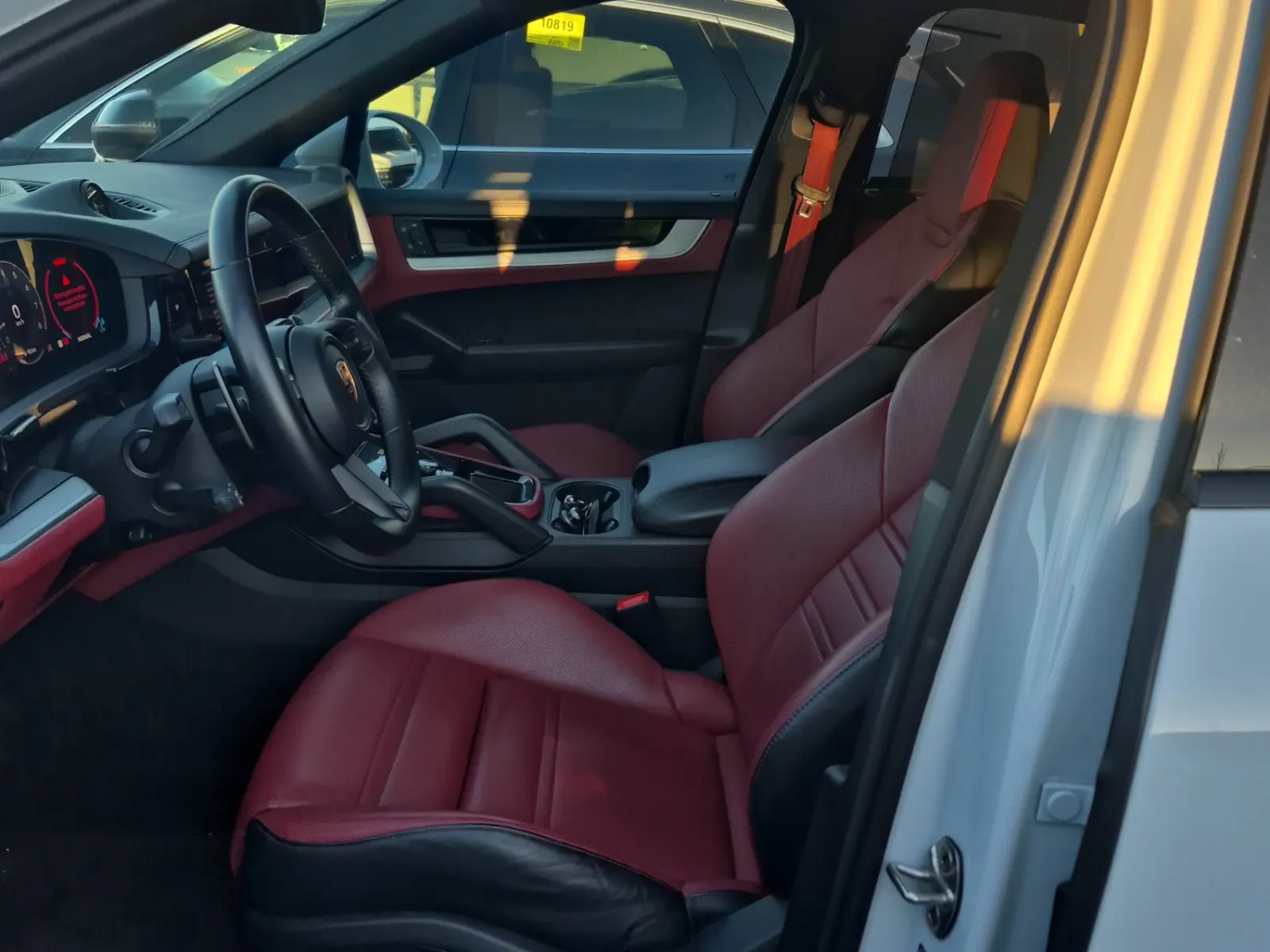 Front Interior Photo