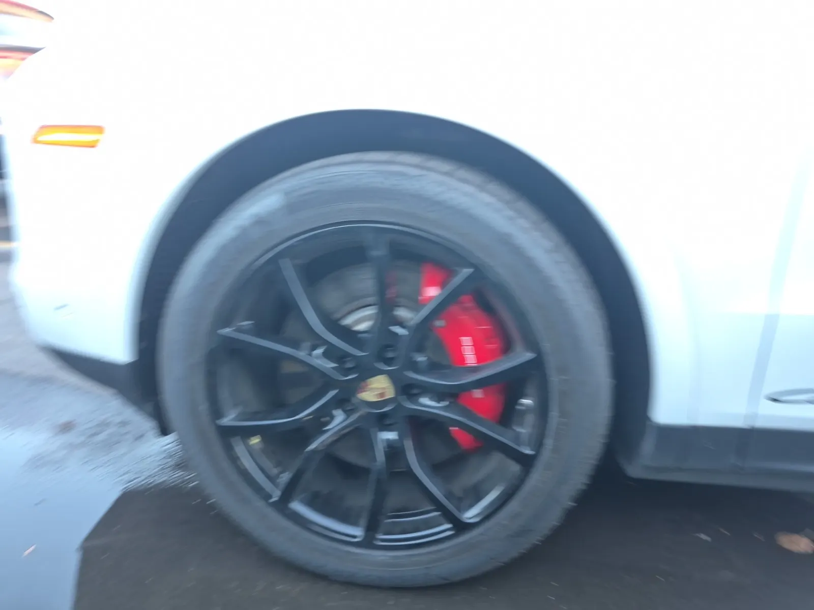 Front driver wheel/tire photo