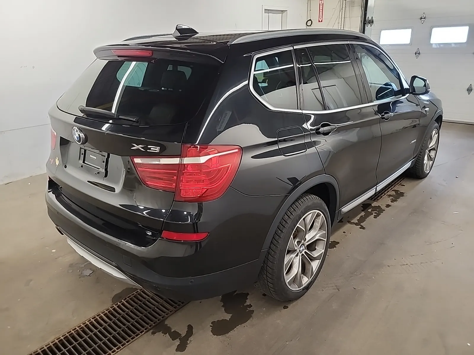 Passenger Rear 3/4 Photo