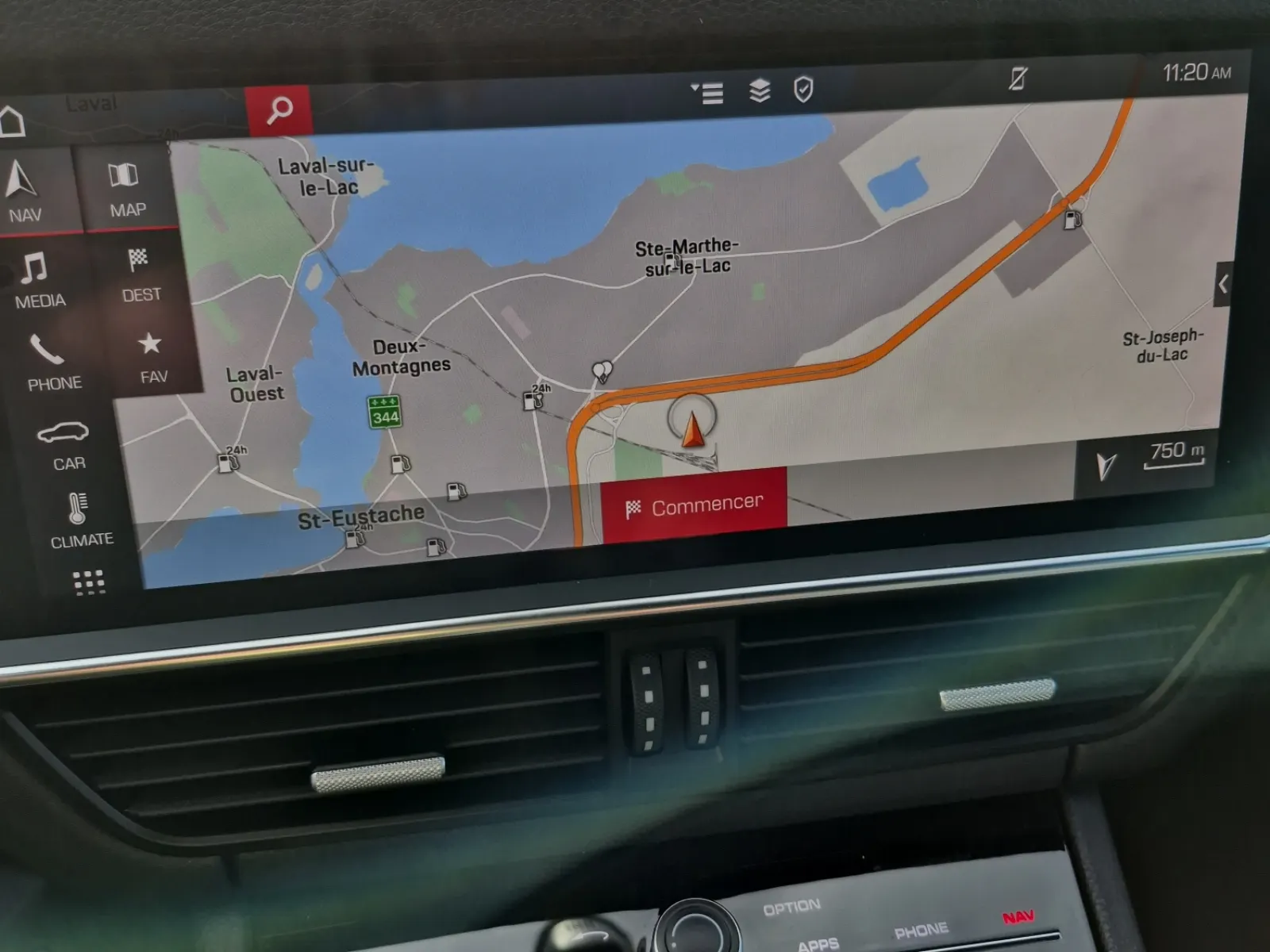 Navigation Photo