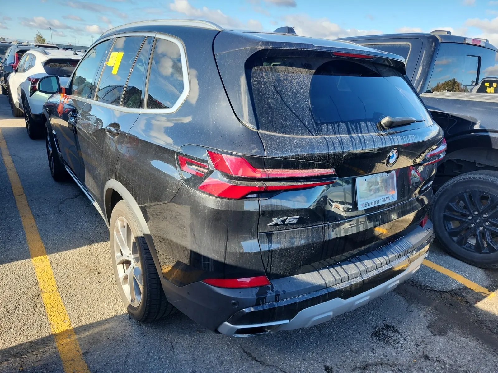 Driver Rear 3/4 Photo