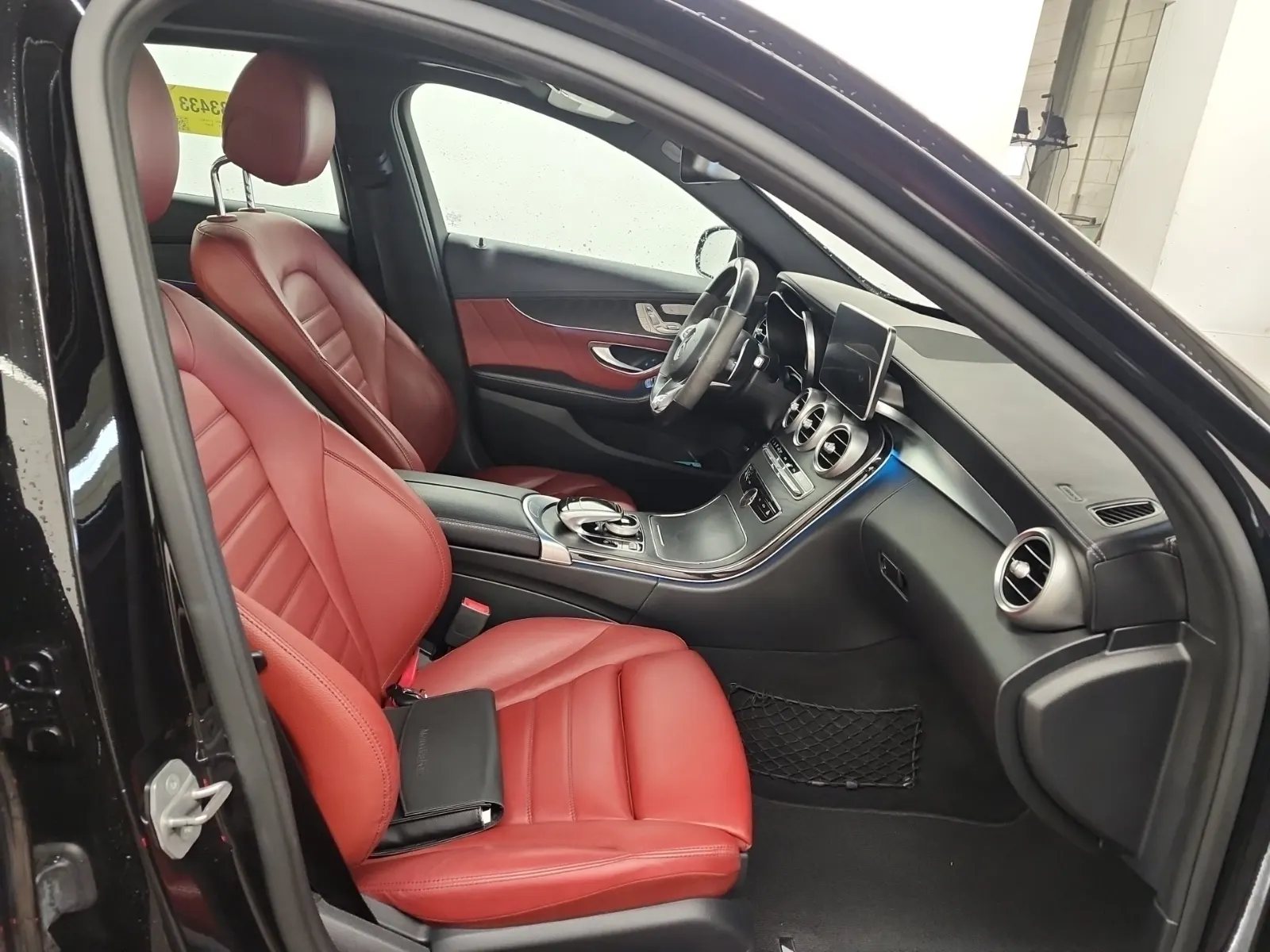 Right Side Interior Photo