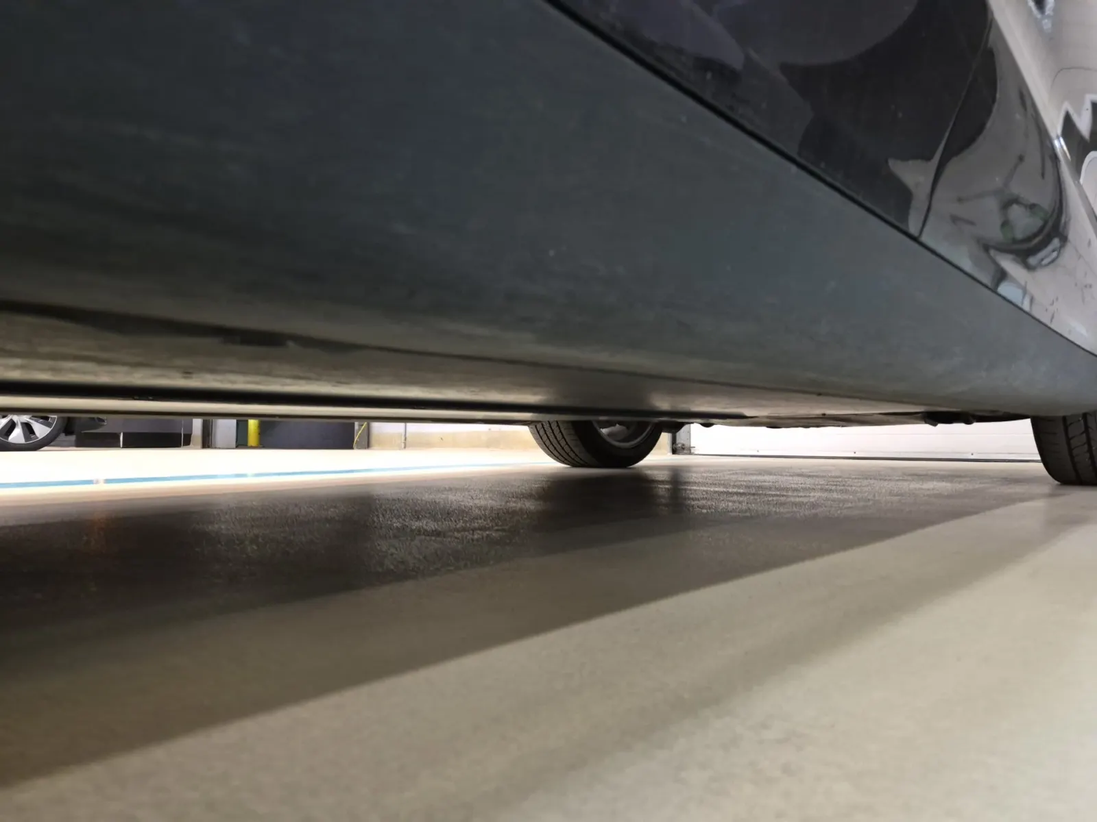 Undercarriage - Passenger Photo