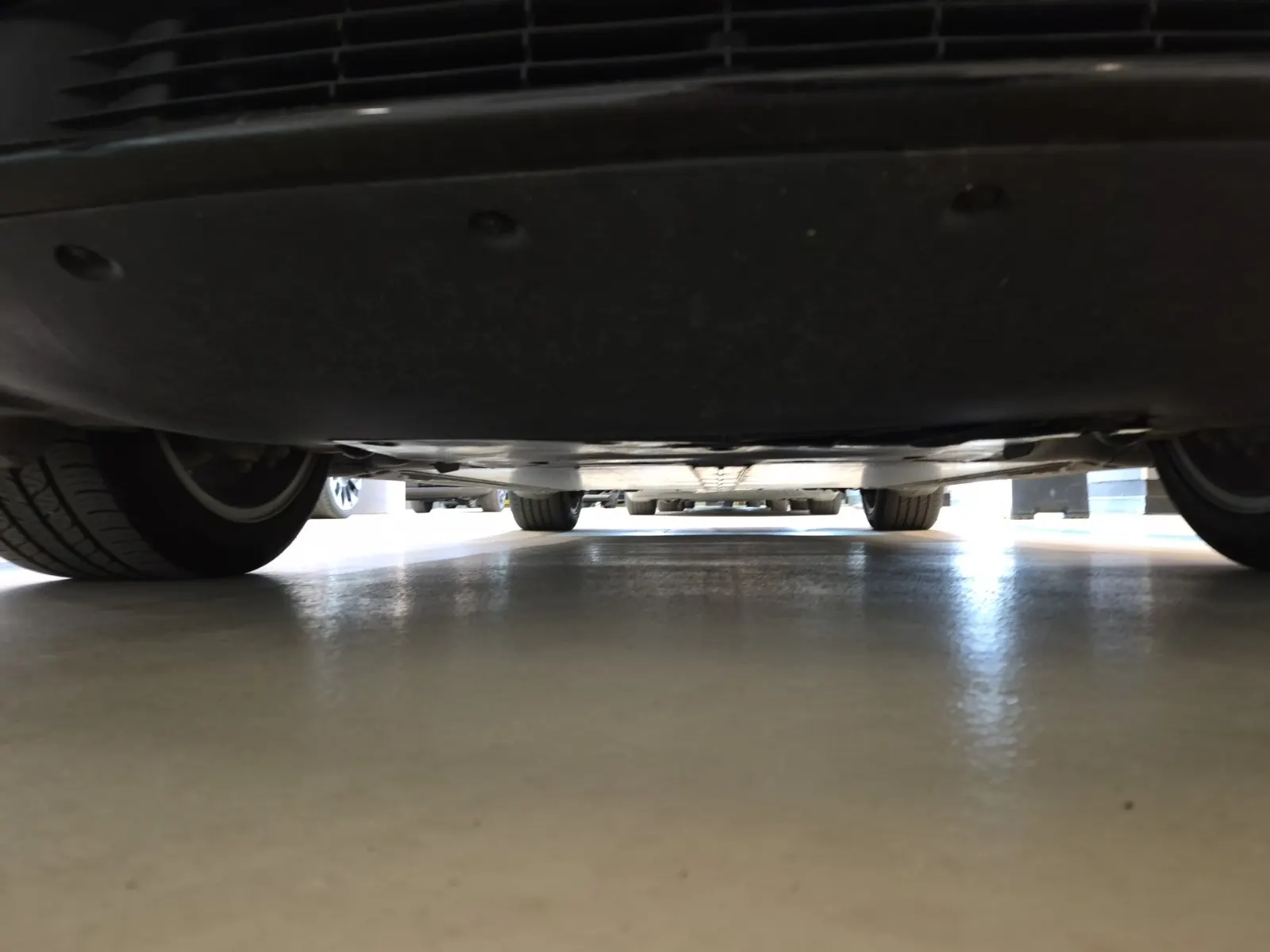 Undercarriage - Front Photo