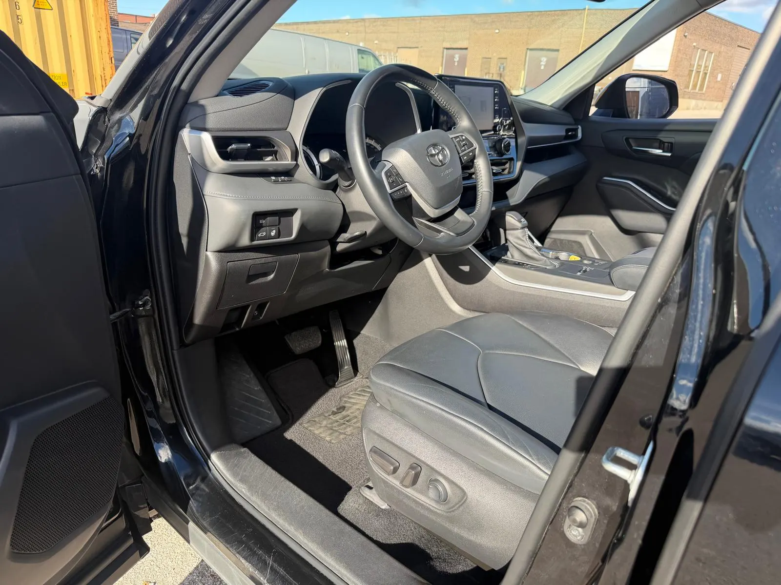 Interior driver side