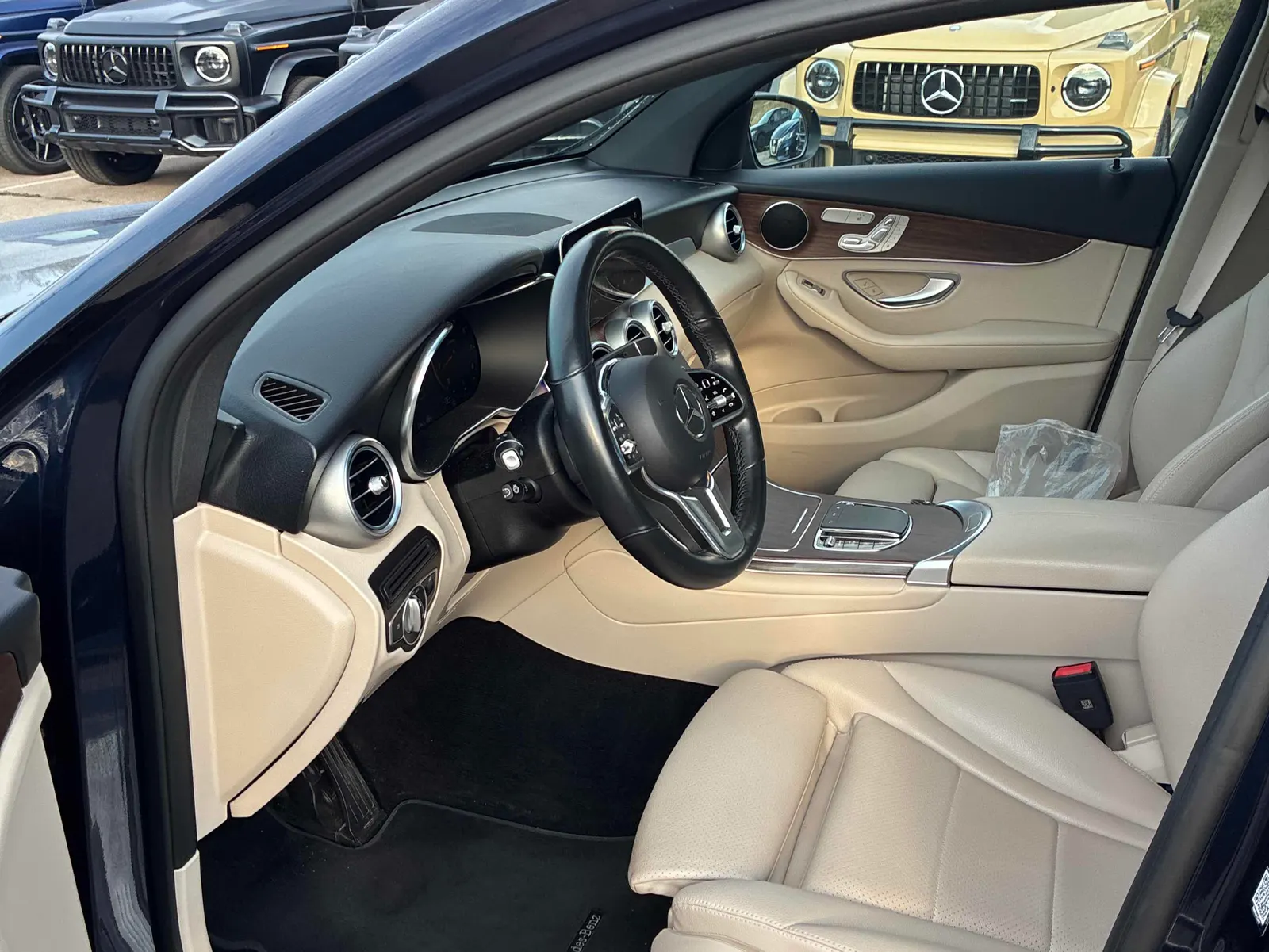 Interior driver side