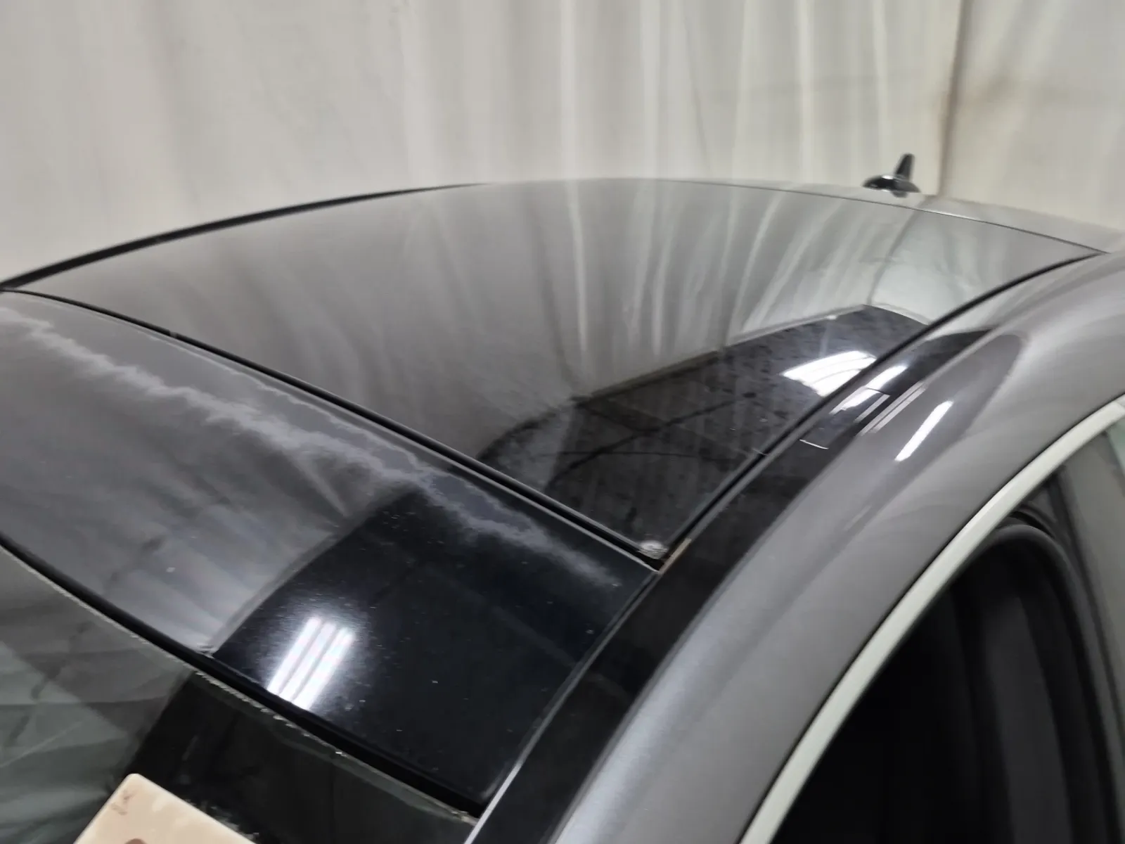 Exterior Roof Photo