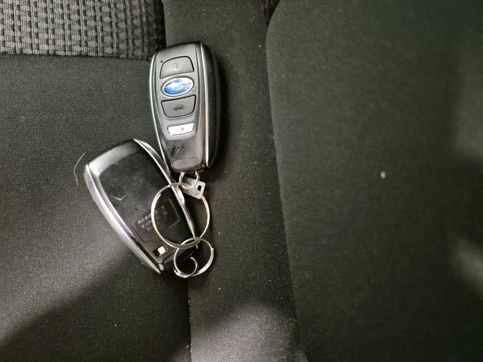 Keys/Fobs/Manual Photo