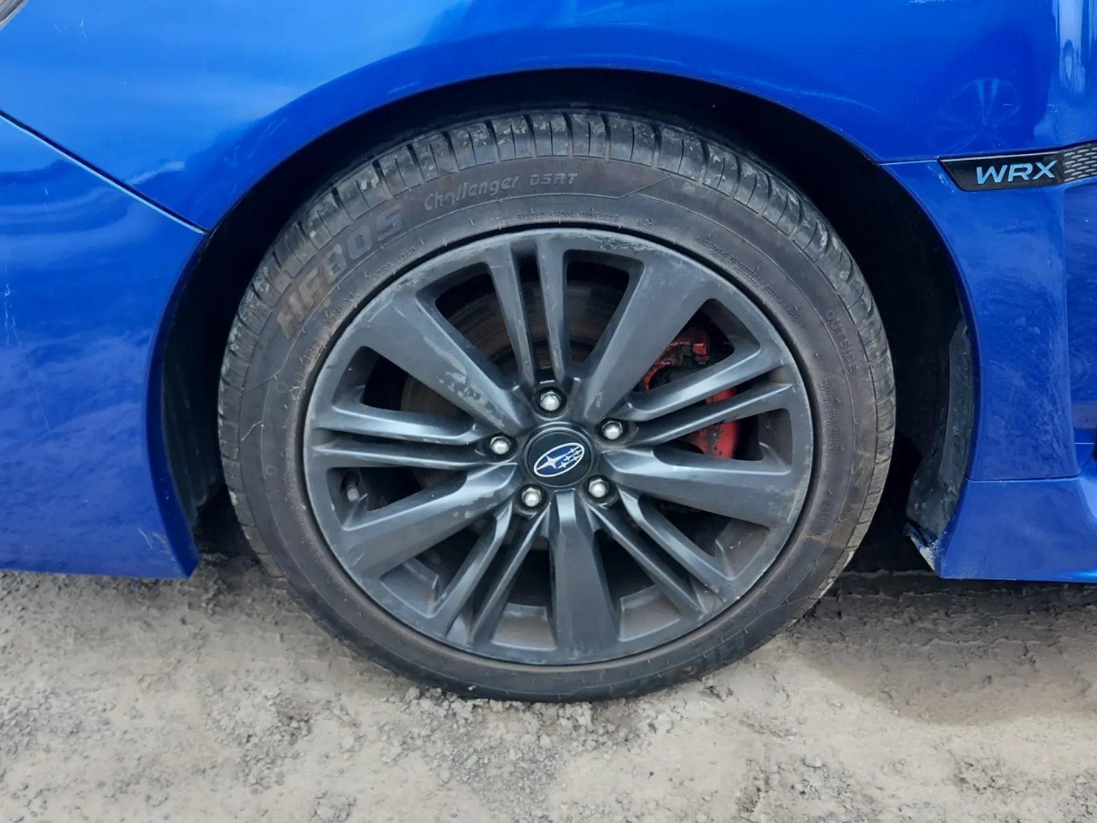 Front driver wheel/tire photo