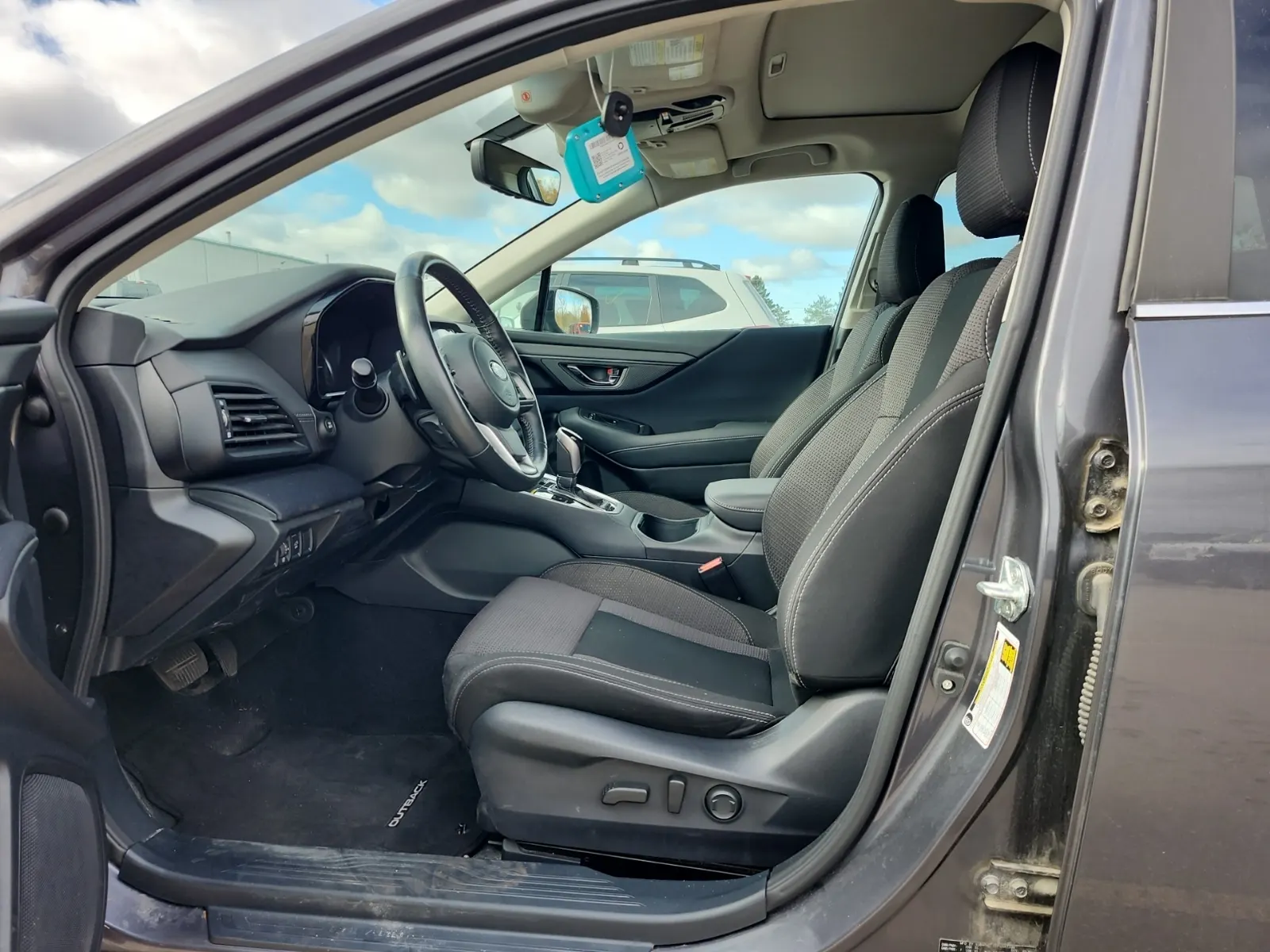 Front Interior Photo