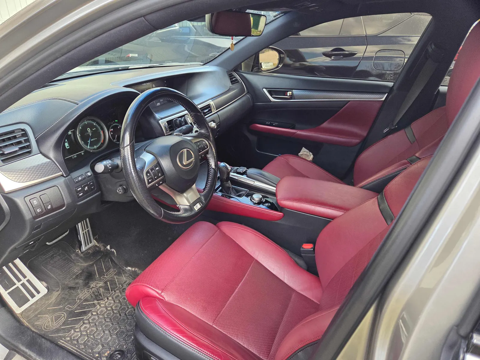 Interior driver side