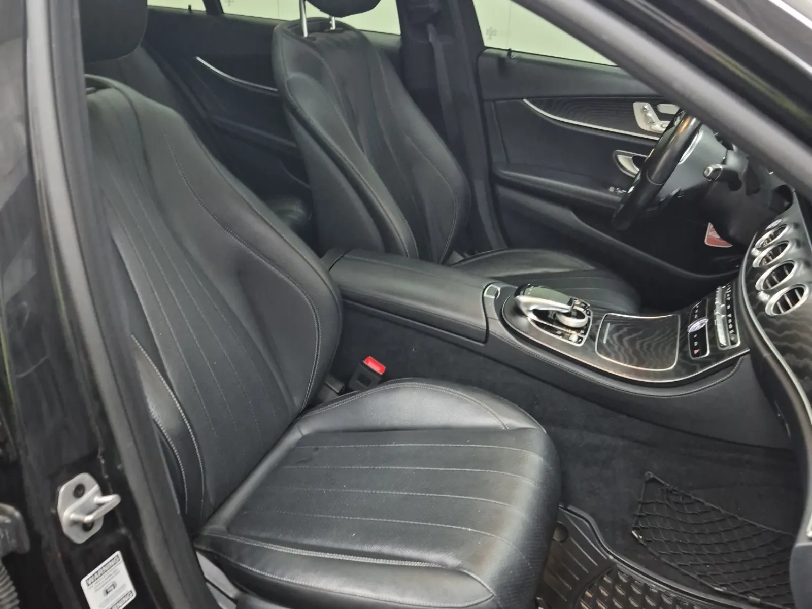 Right Side Interior Photo