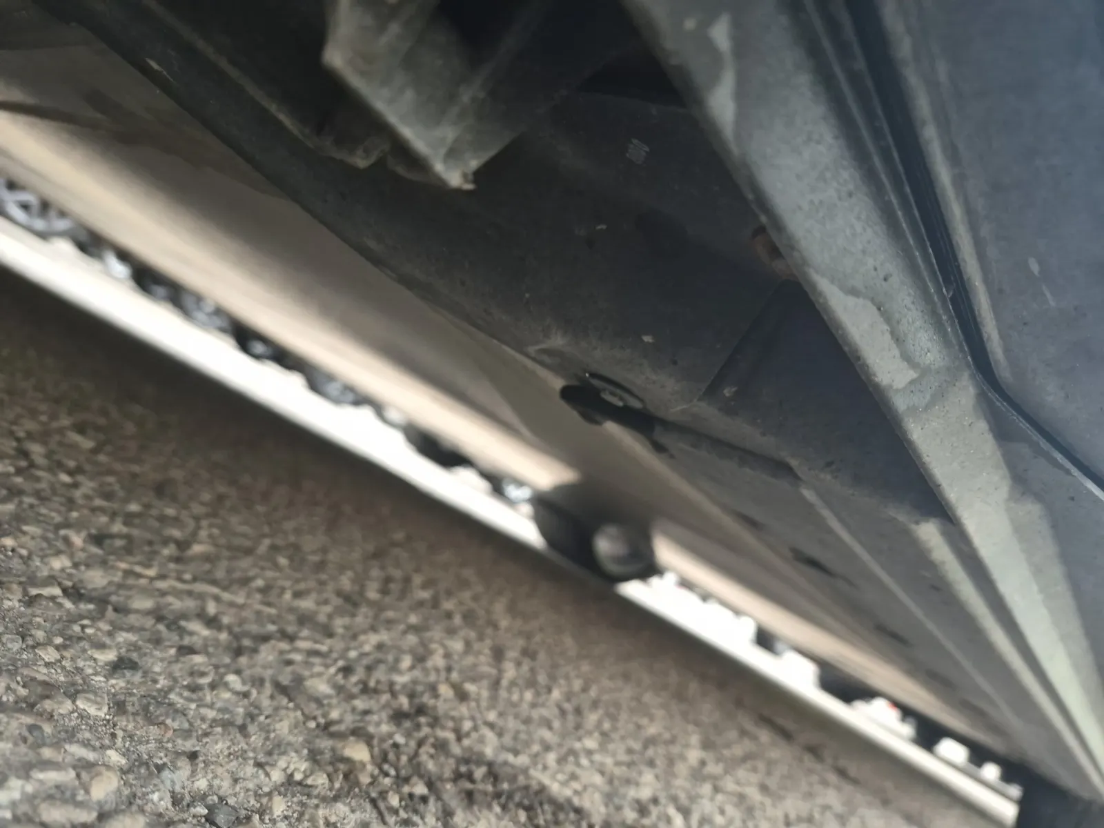 Undercarriage - Driver Photo
