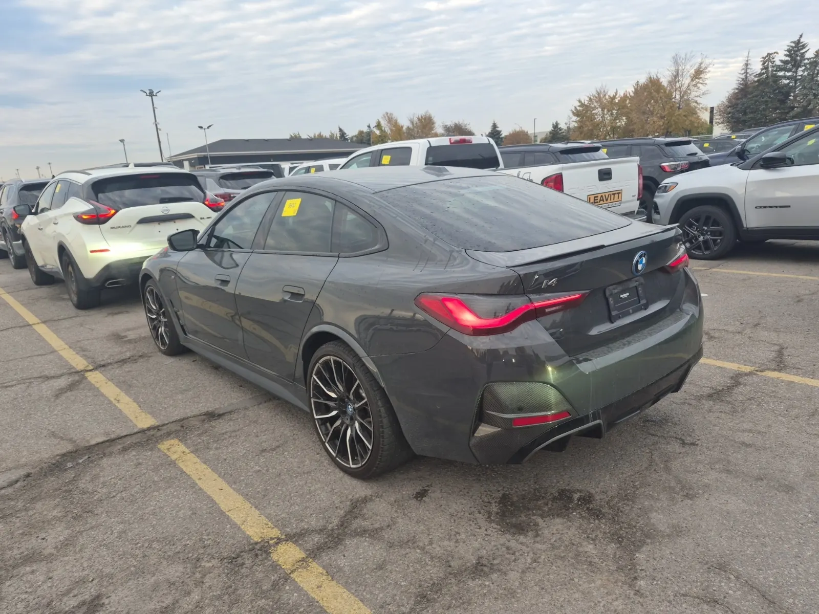 Driver Rear 3/4 Photo
