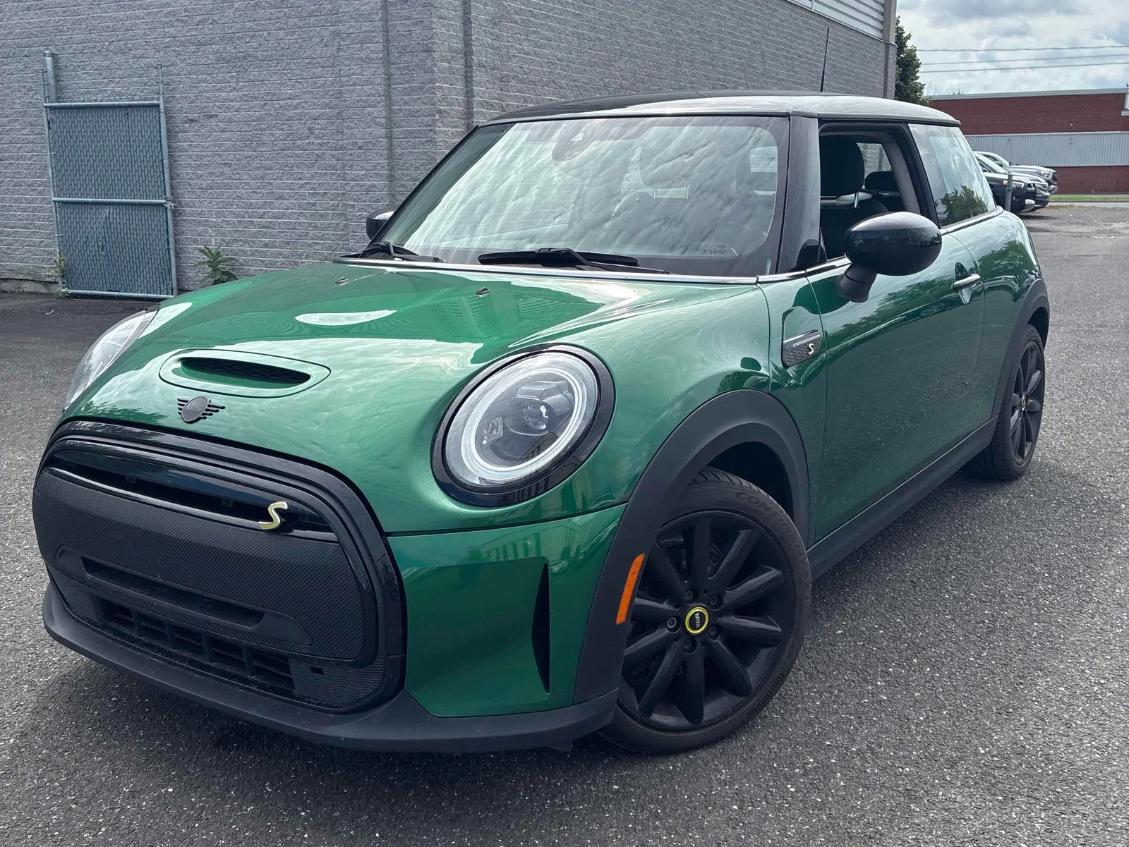 2023 MINI 3 Door