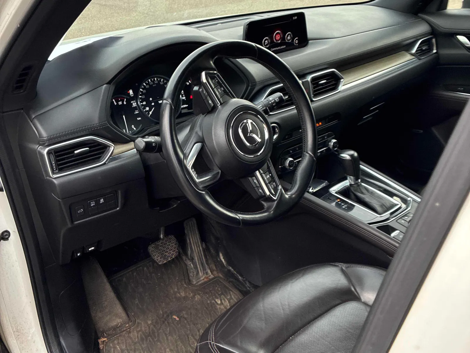 Interior driver side