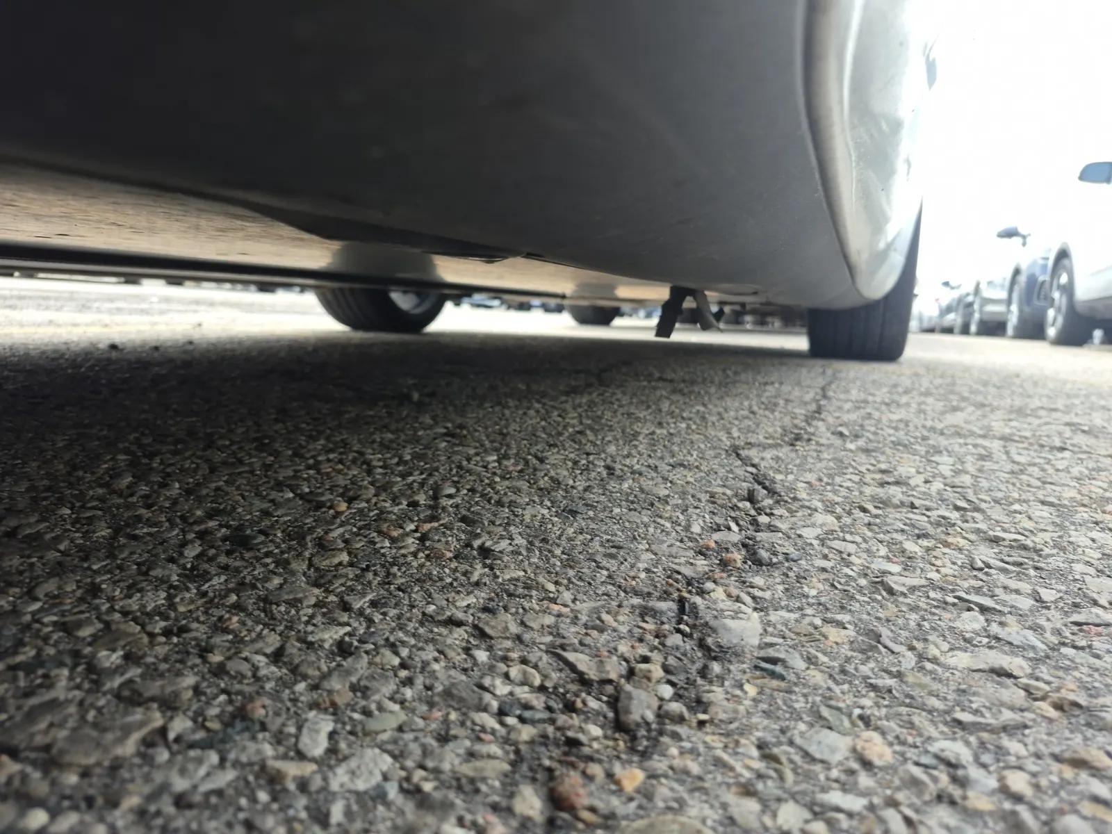 Undercarriage - Passenger Photo