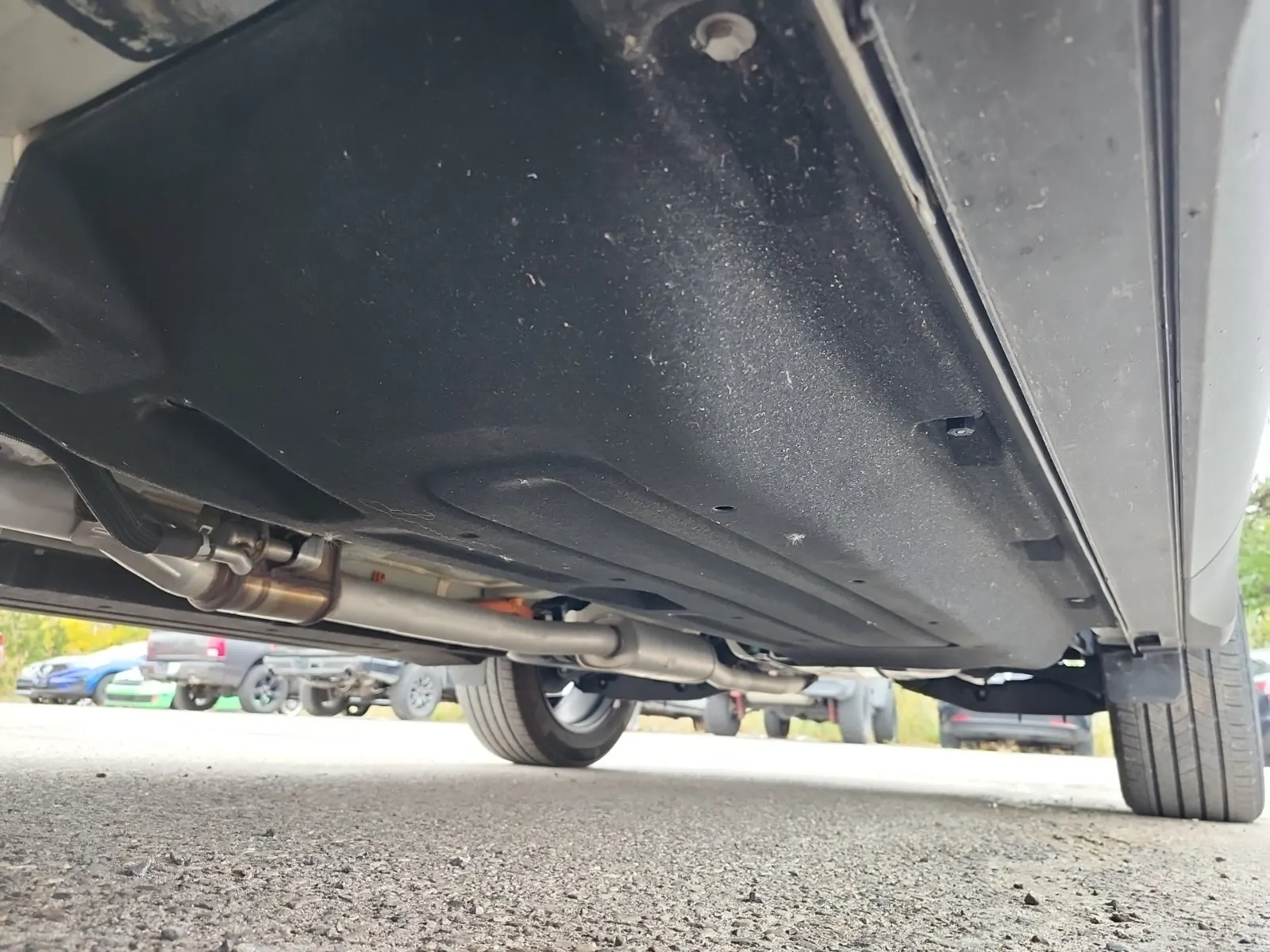 Undercarriage - Driver Photo