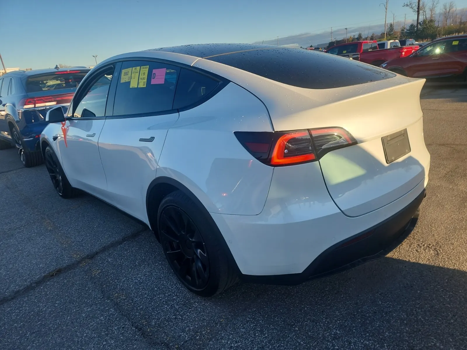 Driver Rear 3/4 Photo