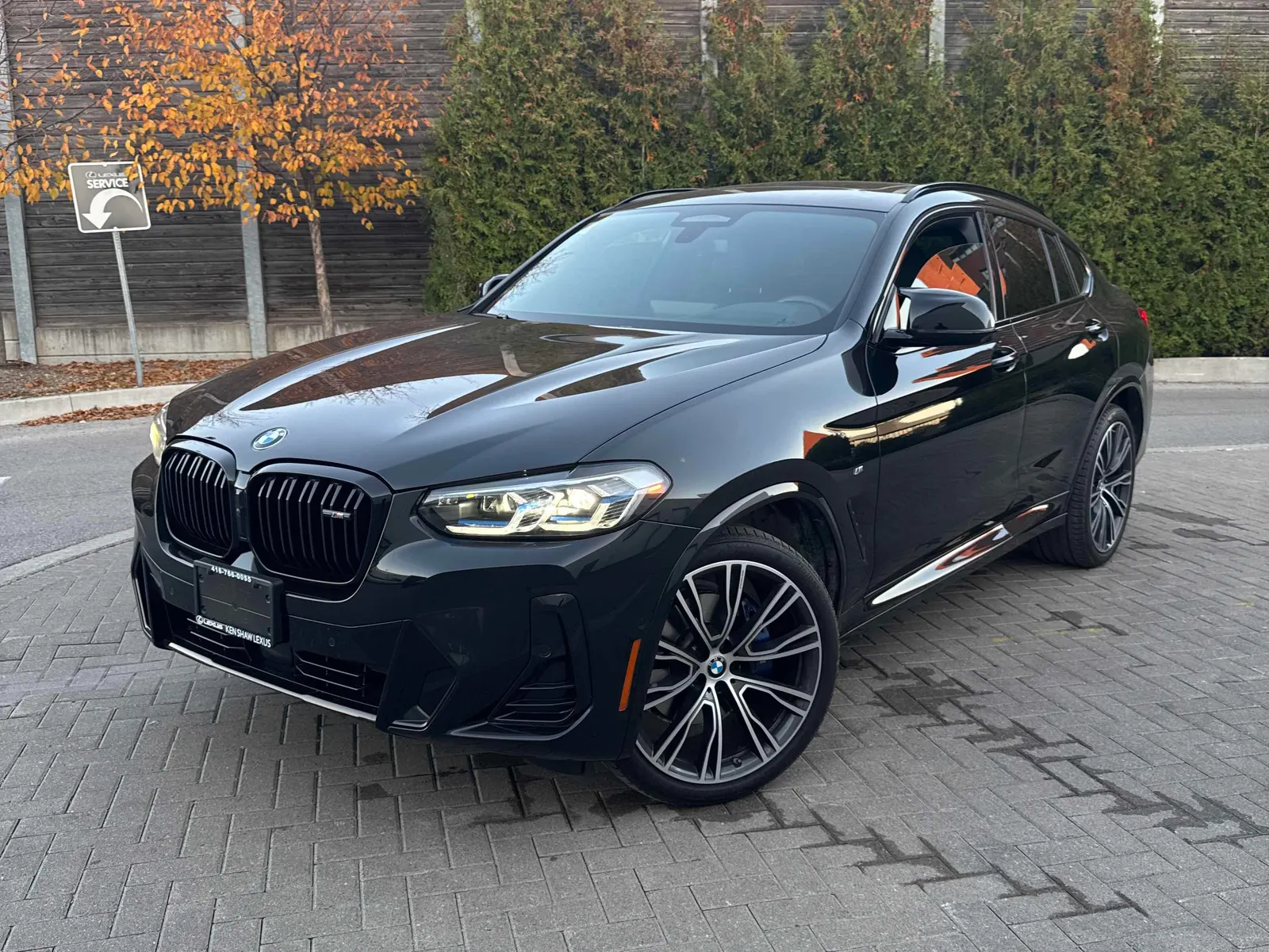 2023 BMW X4