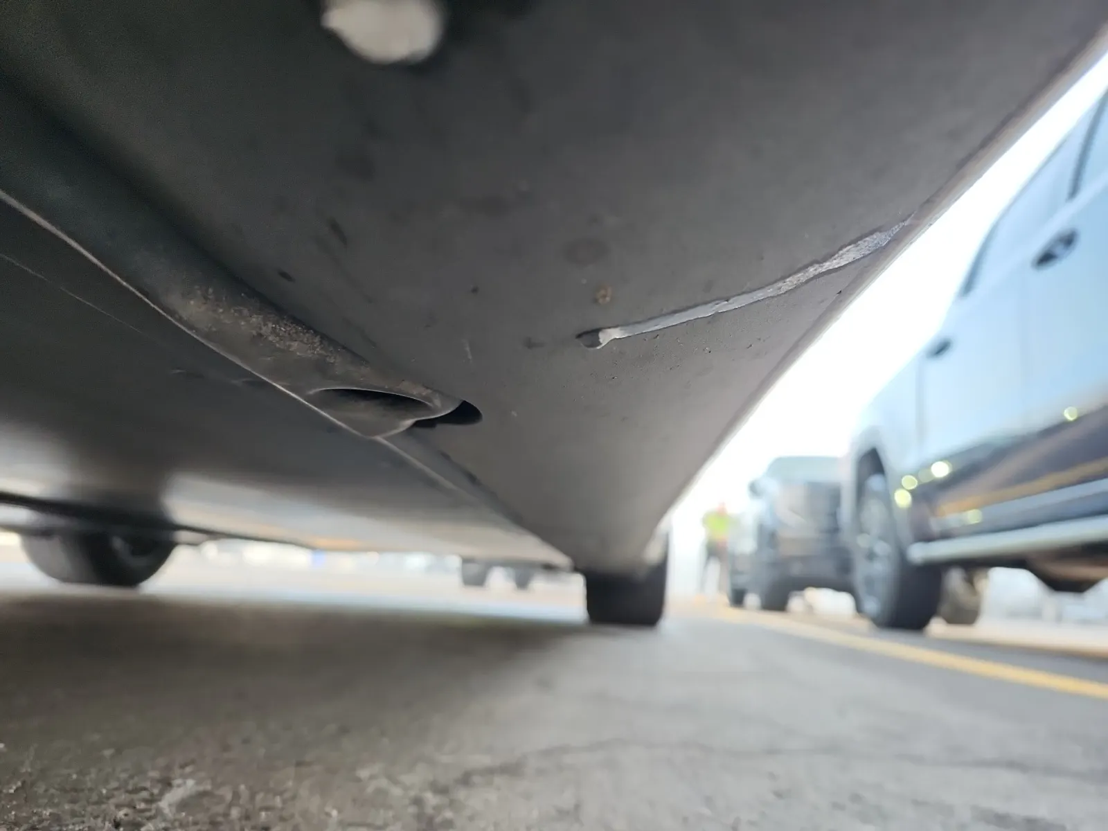 Undercarriage - Driver Photo