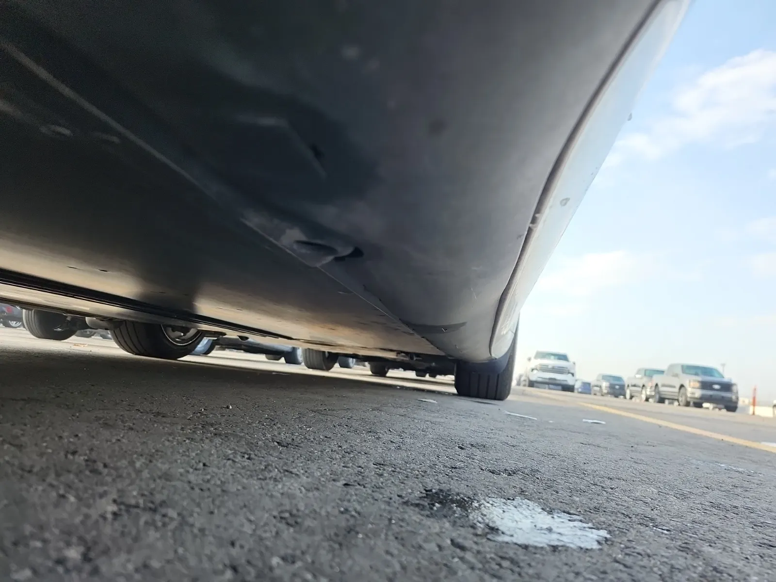 Undercarriage - Passenger Photo