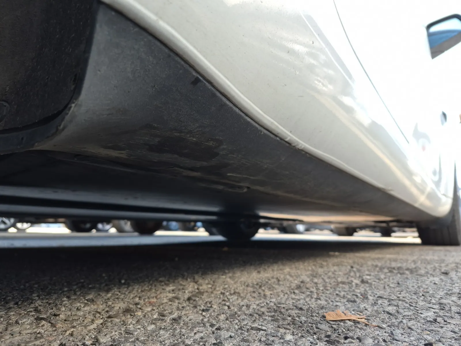Undercarriage - Passenger Photo