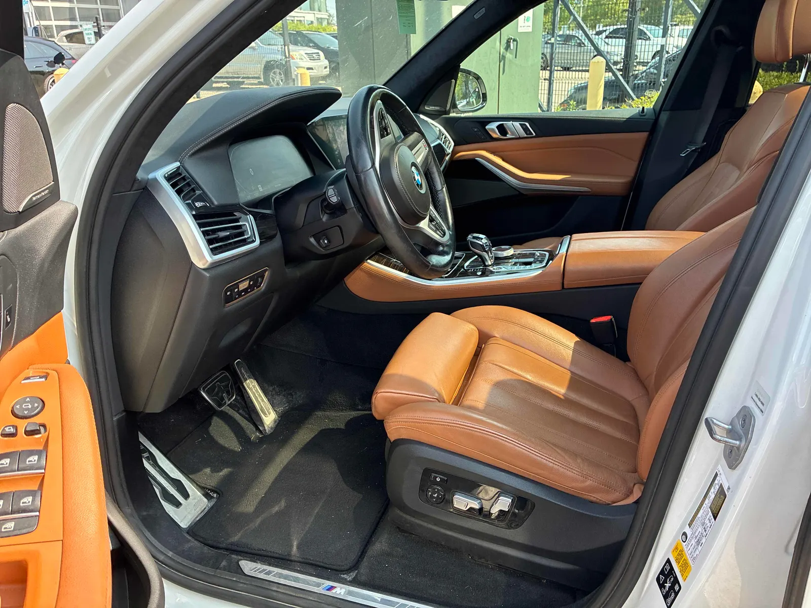 Interior driver side