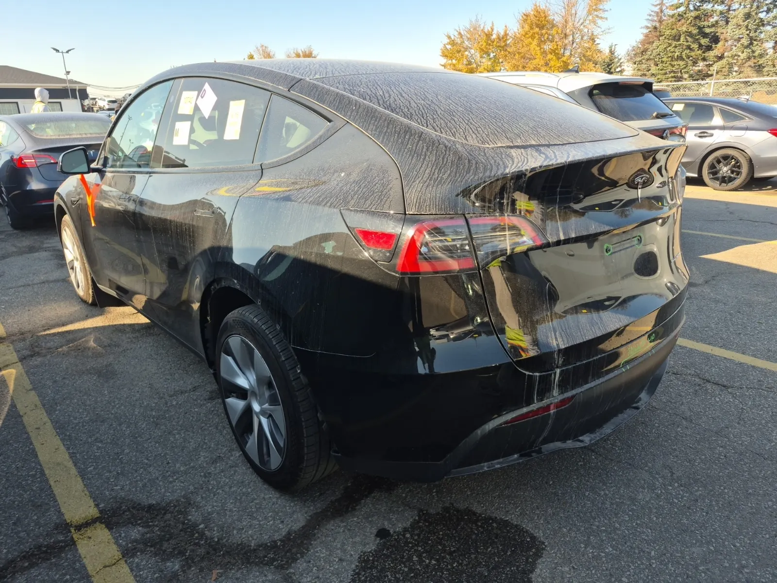 Driver Rear 3/4 Photo