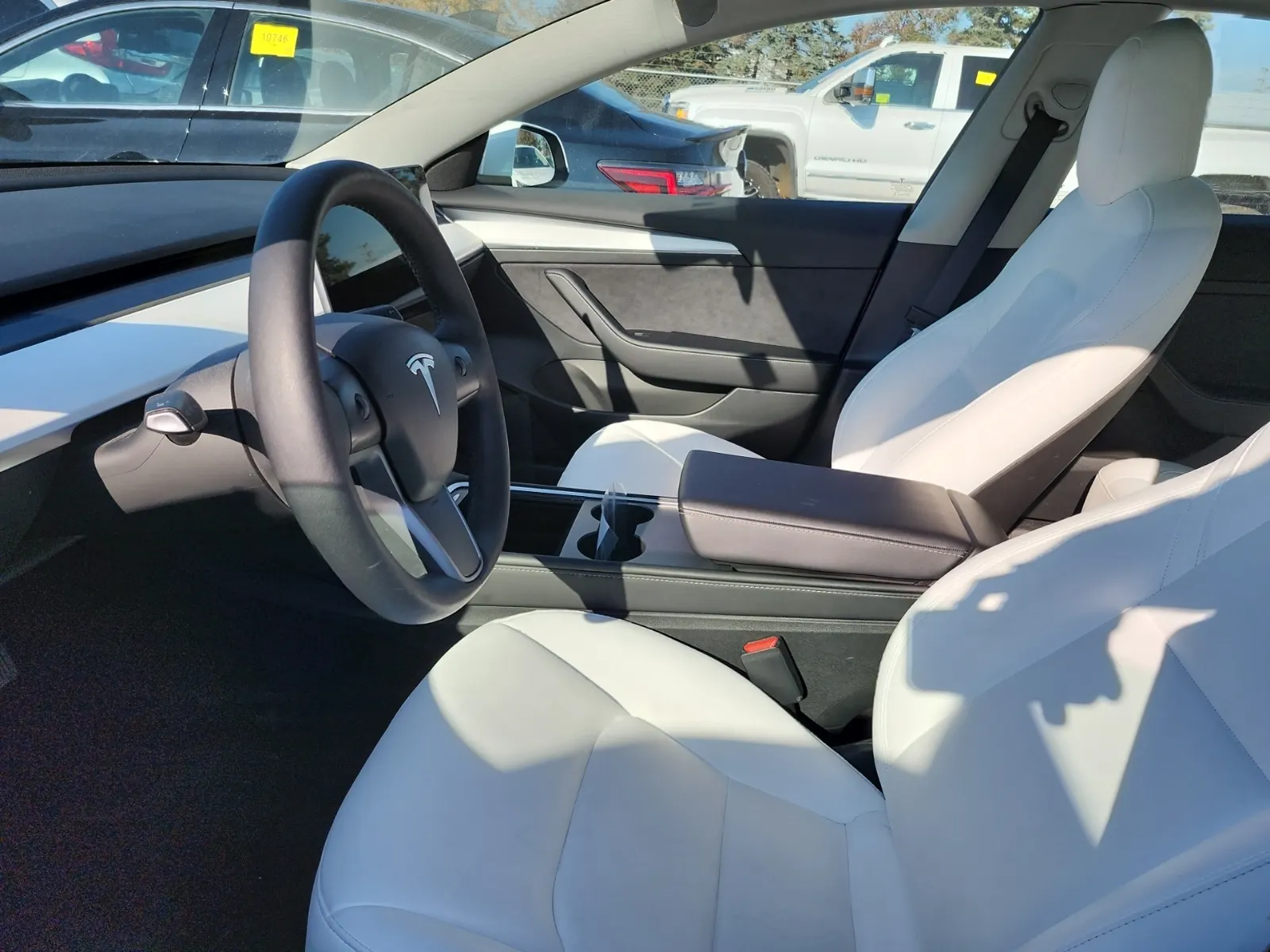 Front Interior Photo