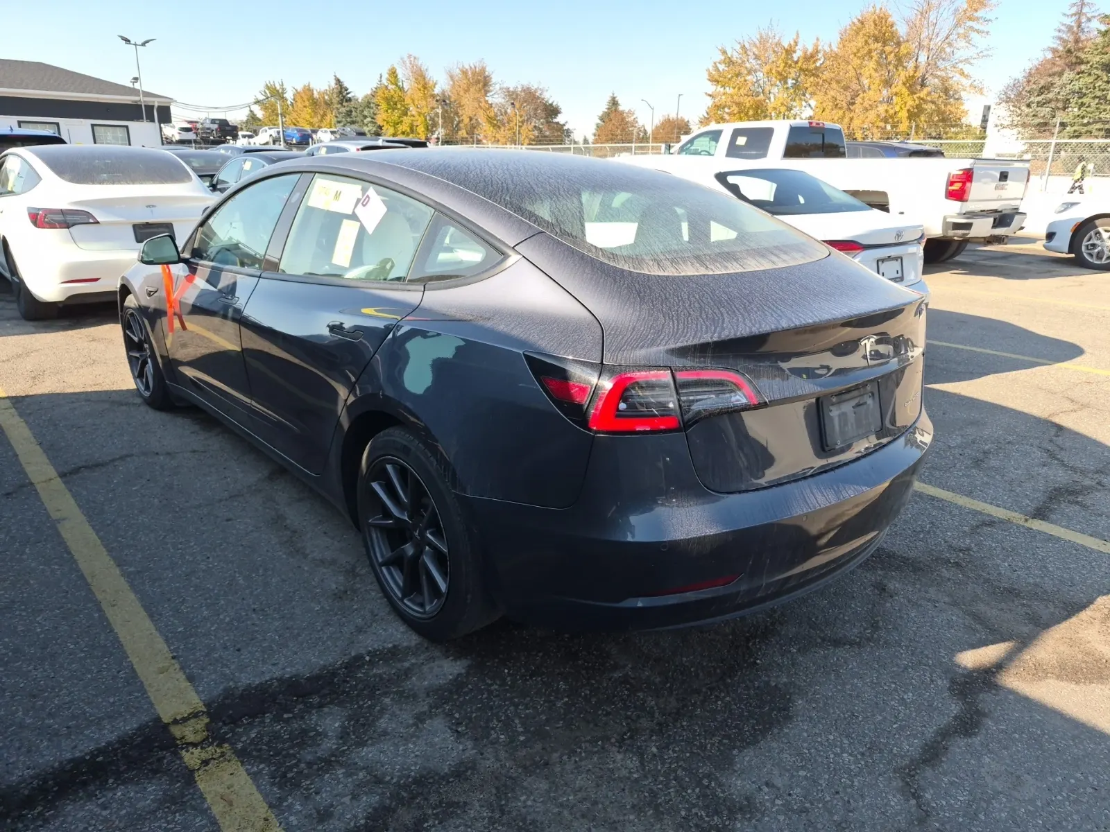 Driver Rear 3/4 Photo