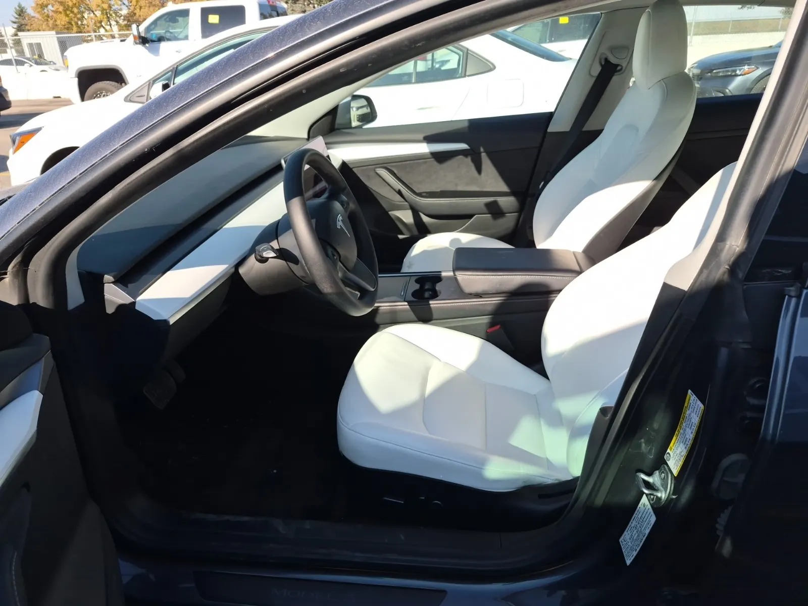 Front Interior Photo