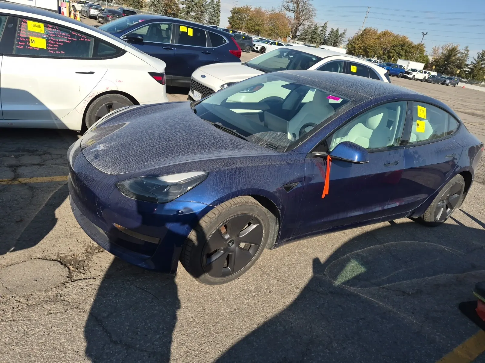Front driver 3/4 photo