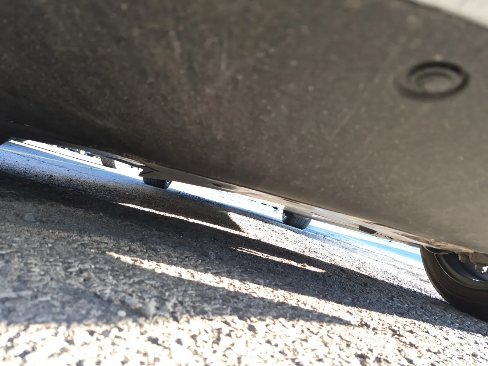 Undercarriage - Front Photo