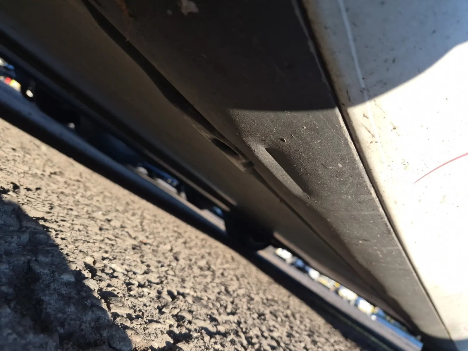 Undercarriage - Driver Photo