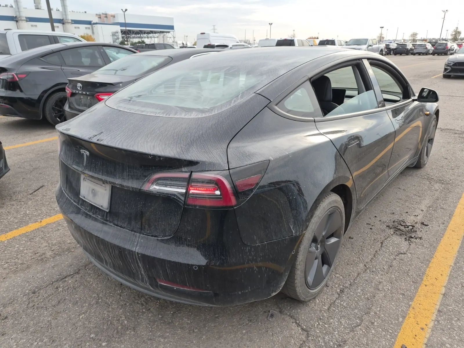 Passenger Rear 3/4 Photo