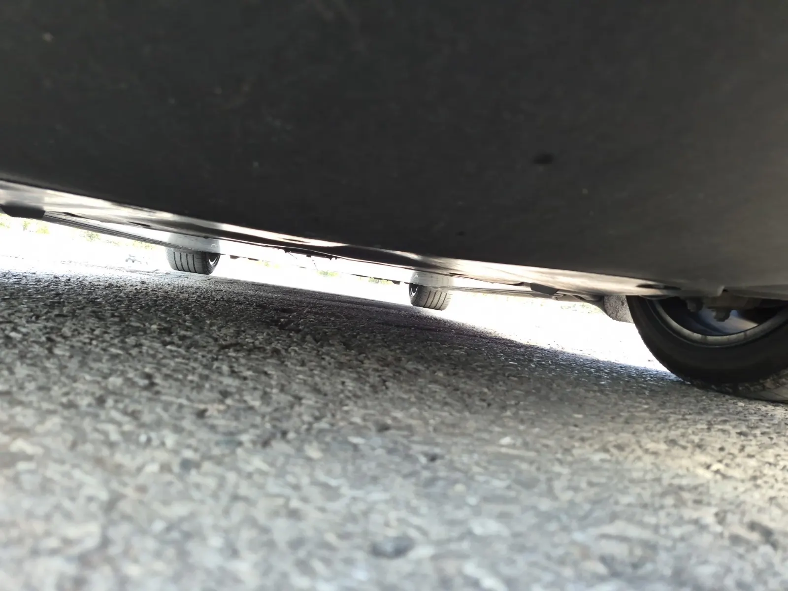 Undercarriage - Front Photo