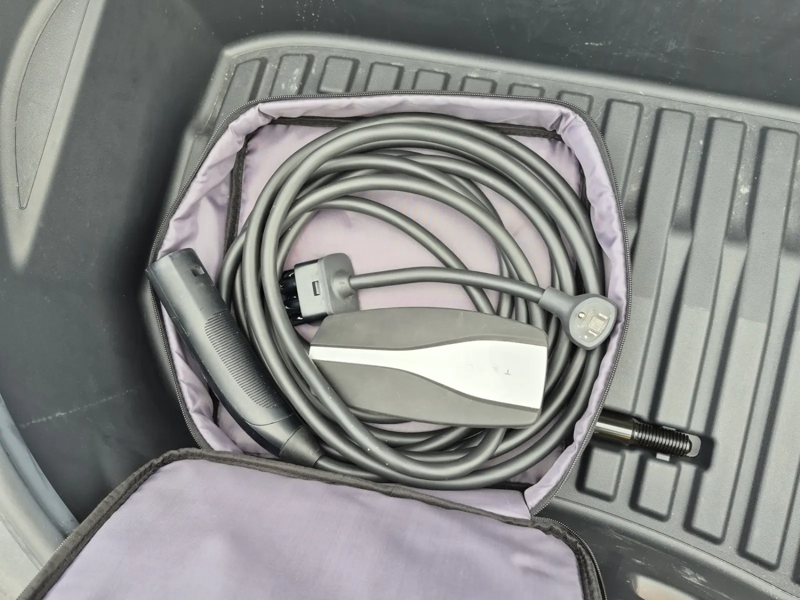 Charging Cable Photo