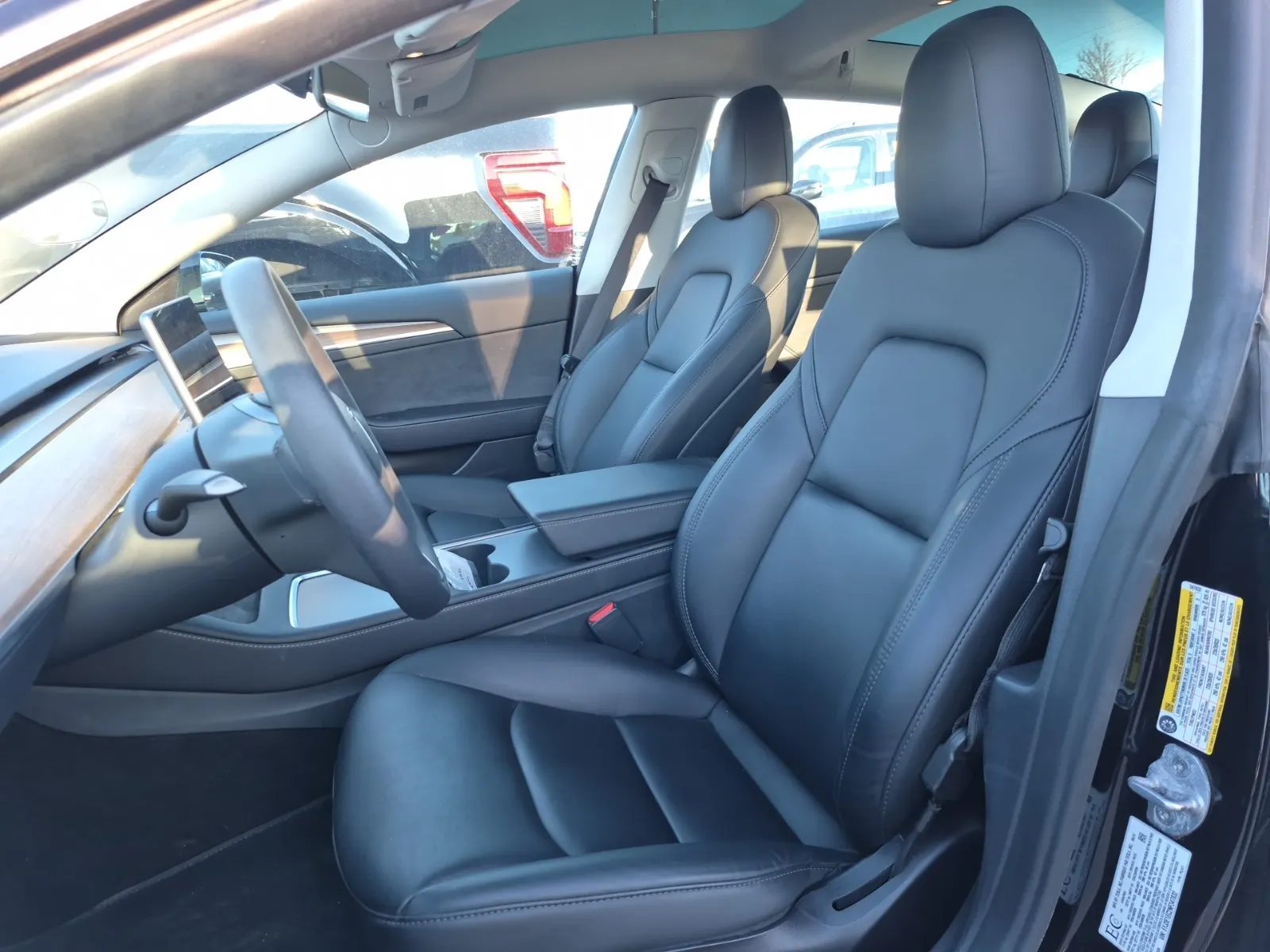 Front Interior Photo
