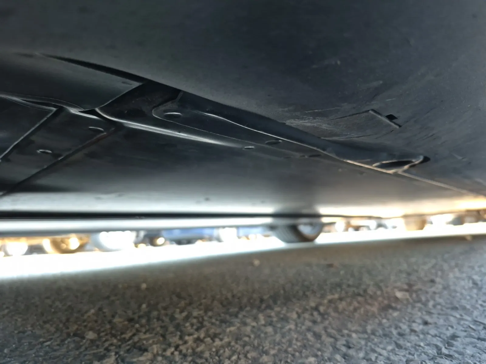 Undercarriage - Passenger Photo