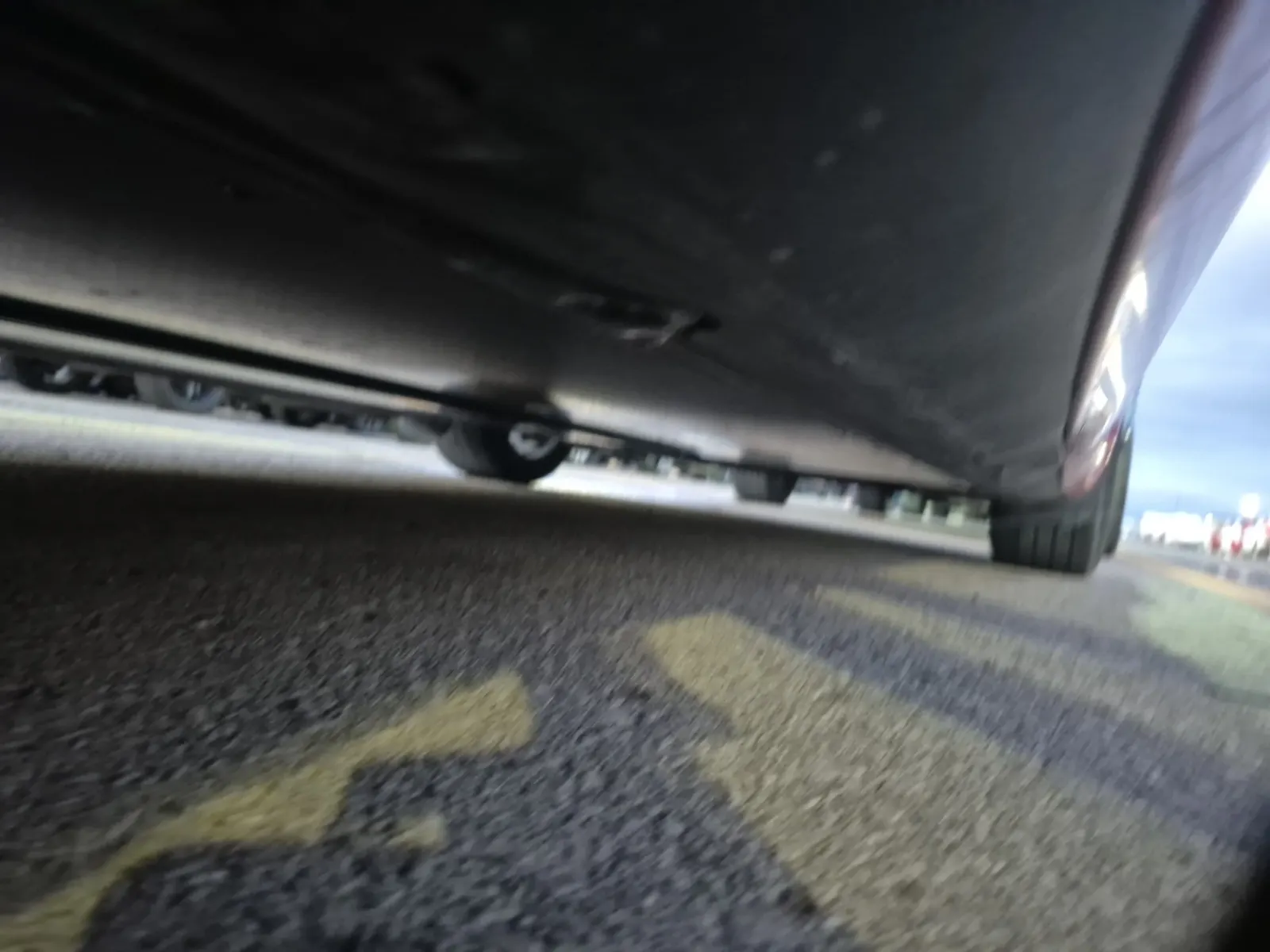 Undercarriage - Passenger Photo
